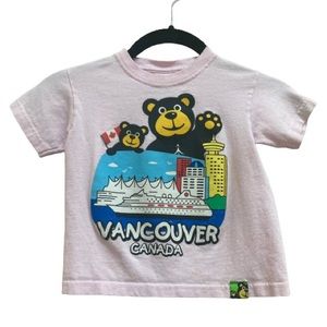 Snowcap Vancouver Canada Bear Graphic Tee Size 2 Pink Snow Scene Winter T-Shirt